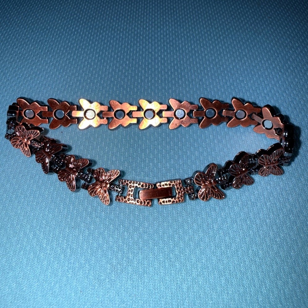 Butterfly Magnetic Bracelet Women 8' NEW Copper Tone Link